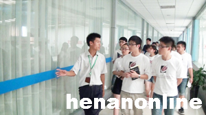 中国新闻网：中原工学院暑期课堂深入企业